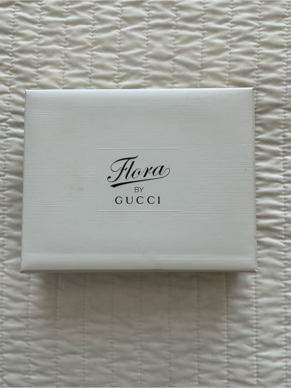 Gucci Flora Bath & Body Set with 5ml EDT Mini - Picture 3 of 4